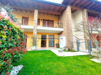 Appartamento in Vendita ad Castiglione Delle Stiviere - 230000 Euro
