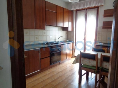 Appartamento Trilocale in ottime condizioni, in vendita in Via Arbotori 0, Piacenza