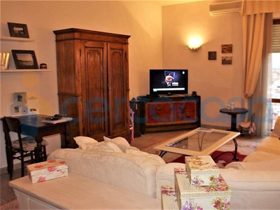 Appartamento Trilocale in ottime condizioni, in vendita in Via Giuseppe Verdi, Altopascio