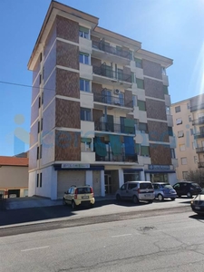 Appartamento Trilocale in vendita in Viale Ottavio Marchino 72, Casale Monferrato