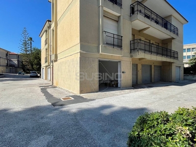 Box in Affitto a Siracusa, zona Grotticelle, 220€, 30 m²