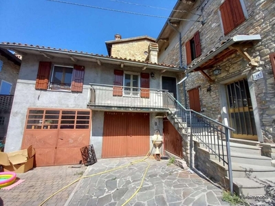 casa in vendita a Lupazzano