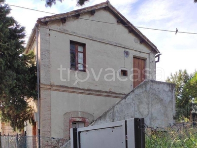 Casa Indipendente in in vendita da privato a Bellante viale Rinascita