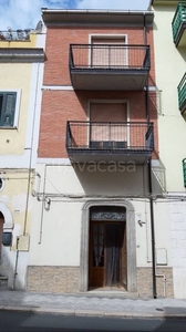 Casa Indipendente in in vendita da privato a Genzano di Lucania corso Vittorio Emanuele, 96