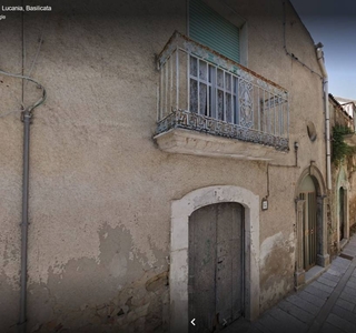 Casa Indipendente in in vendita da privato a Genzano di Lucania via Carmine, 86