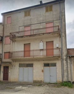 Casa Indipendente in in vendita da privato a Torano Castello viale San Marco, 108