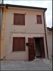 Casa Indipendente in vendita a Corleto Perticara via Capolaterra