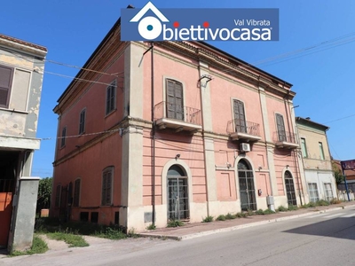 Casa Indipendente in vendita a Giulianova viale Filippo Turati, 91