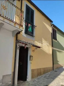 Casa Indipendente in vendita a Isca sullo Ionio via Palombaro