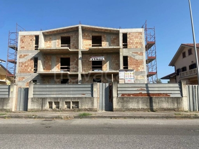 Casa Indipendente in vendita a Lamezia Terme via Pietro Nenni , 4