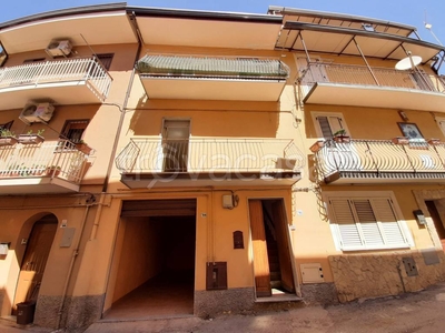 Casa Indipendente in vendita a Lamezia Terme via Santa Maria, 52