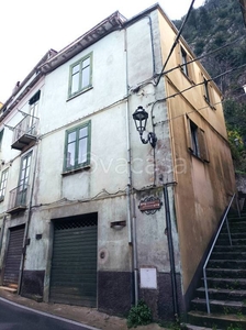 Casa Indipendente in vendita a Lauria via Benedetto Cairoli