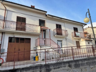 Casa Indipendente in vendita a Marsicovetere