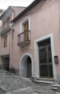 Casa Indipendente in vendita a Tramutola via Ciro Menotti