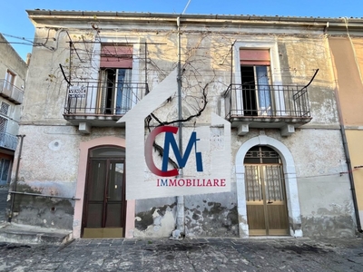 Casa Semindipendente in vendita a Melfi via Sant 'Andrea 48