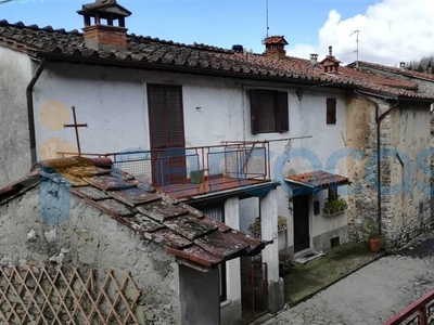 Casa singola in vendita a Borgo A Mozzano