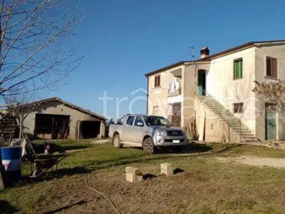 Casale in vendita a Bellante colle Montone