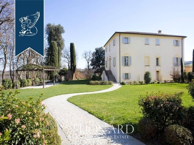 Prestigiosa villa di 1050 mq in vendita Dozza, Emilia-Romagna