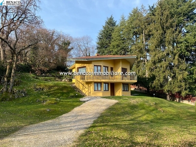 Villa in vendita via Cà Schena, 2, San Zeno di Montagna, Verona, Veneto