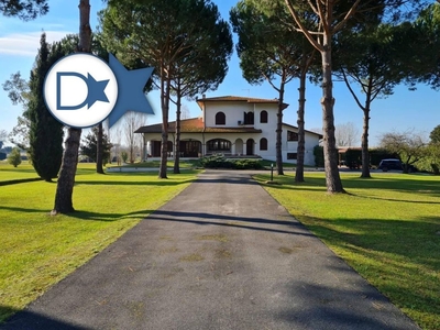 Prestigiosa villa di 416 mq in vendita Via del Padule, 37, Pietrasanta, Lucca, Toscana