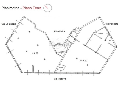 Immobile commerciale in Vendita a Siracusa, zona Teocrito, 360'000€, 400 m²