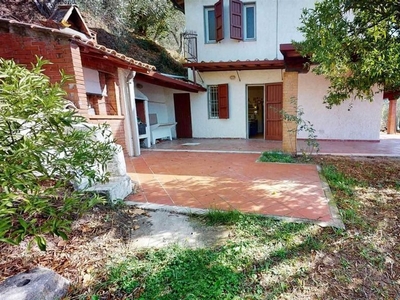 Prestigiosa villa di 200 mq in vendita Via Fornella, Massarosa, Lucca, Toscana