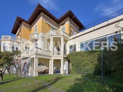 Appartamento di prestigio di 240 m² in affitto Via Aurelia Ponente, 62A, Rapallo, Liguria