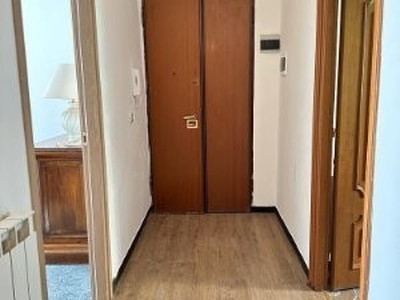Quadrilocale in Affitto a Genova, 800€, 76 m²