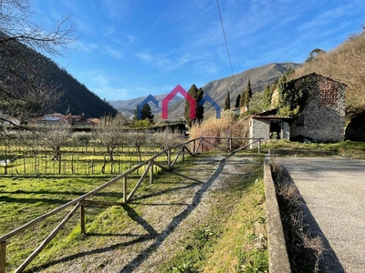 Rustico in vendita a Borgo A Mozzano