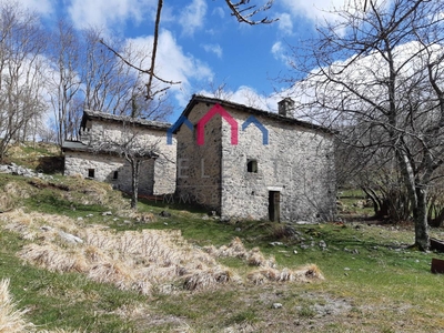 Rustico in vendita a Fabbriche di Vergemoli