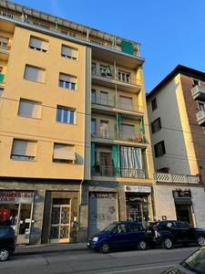 spazio commerciale in affitto a Torino