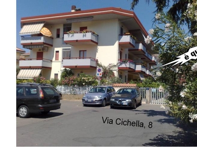 Affitto Appartamento Vacanze a Silvi, Frazione Silvi Marina, Via Cichella 8