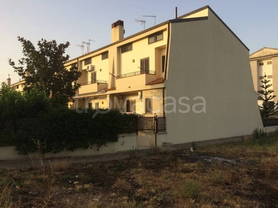 Villa a Schiera in in vendita da privato a Pisticci via Enrico Berlinguer, 2