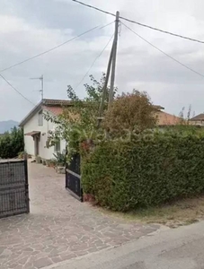 Villa a Schiera in vendita a Bella strada Provinciale Bosco della Pietra