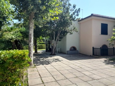 Villa a Schiera in vendita a Bernalda