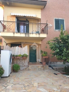 Villa a Schiera in vendita a Catanzaro via Giuseppe di Tardo, 19