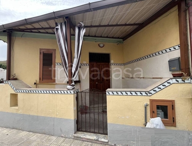 Villa a Schiera in vendita a Catanzaro via Ventotto Ottobre