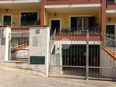 Villa a Schiera in vendita a Giulianova traversa via per Mosciano, 7
