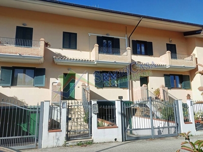 Villa a Schiera in vendita a Giulianova via Traversa Parere, 2