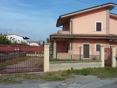 Villa a Schiera in vendita a Sellia Marina loc. Ruggero, snc