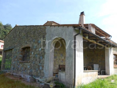 Villa all'asta a Maratea via Massa Pizarrone