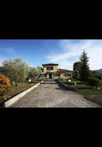 Villa Bifamiliare in in vendita da privato a Satriano di Lucania via Cammardella, 10