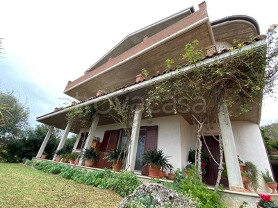 Villa Bifamiliare in vendita a Colonnella contrada San Giovanni