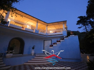 Villa Bifamiliare in vendita a Maratea via Citrosello, 5