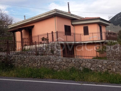 Villa in in vendita da privato a Maratea via Massa Varacia