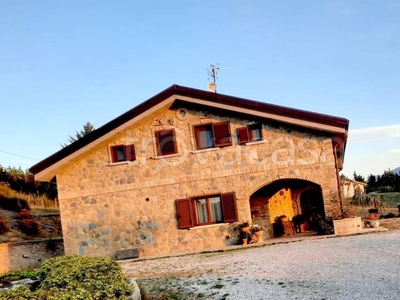 Villa in in vendita da privato a Pignola