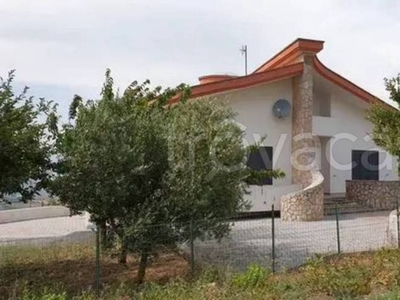 Villa in vendita a Balvano contrada Melassano