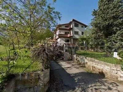 Villa in vendita a Castelli bivio Villa Rossi