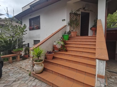 Villa in vendita a Catanzaro località Buda, 88