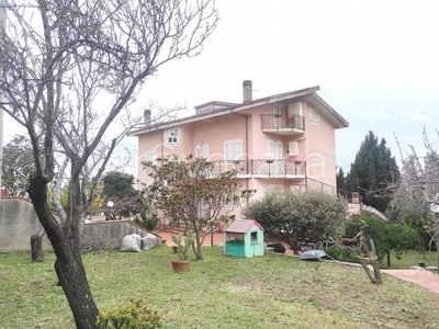Villa in vendita a Catanzaro via Michele Torcia